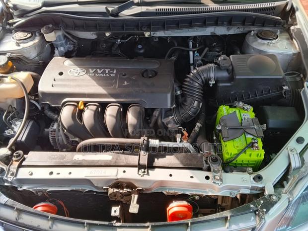 Toyota Premio 2009 Silver