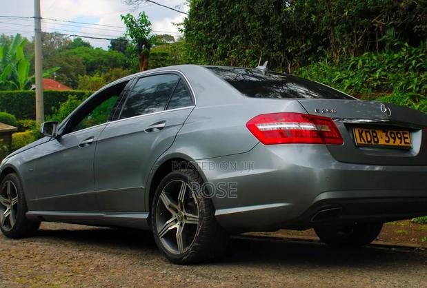 Mercedes-Benz E250 2013 Gray