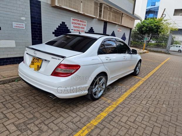 Mercedes-Benz C250 2009 White