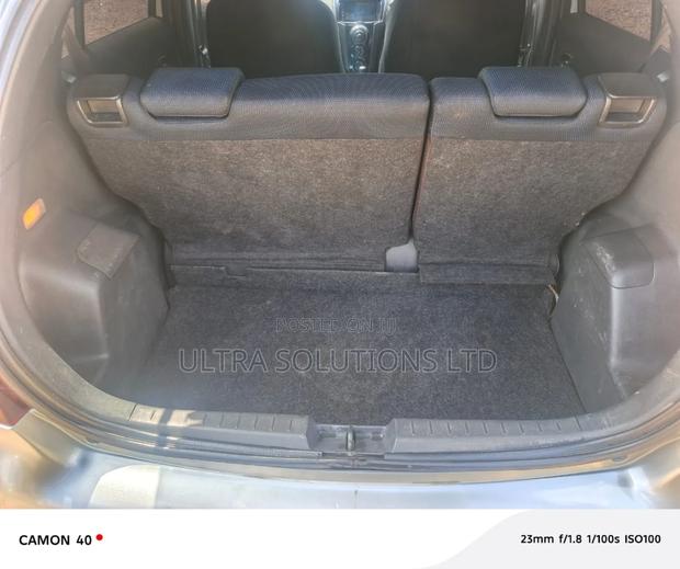 Toyota Vitz 2011 White