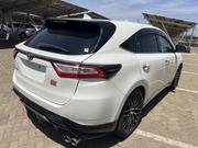Toyota Harrier 2020 Off white for sale
