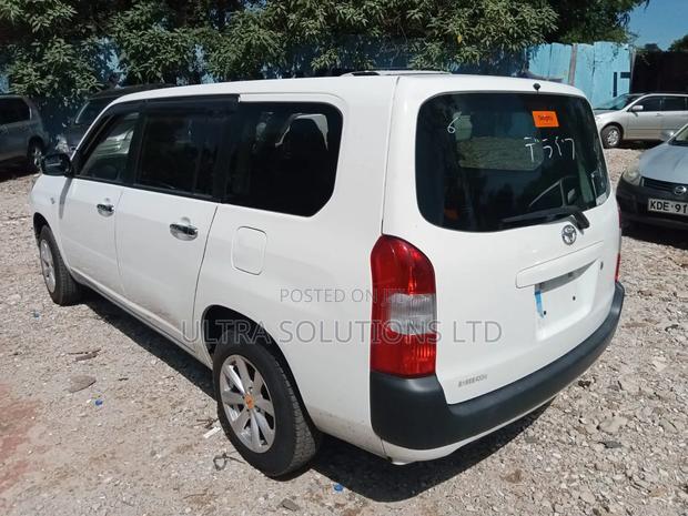 Toyota Probox 2018 White