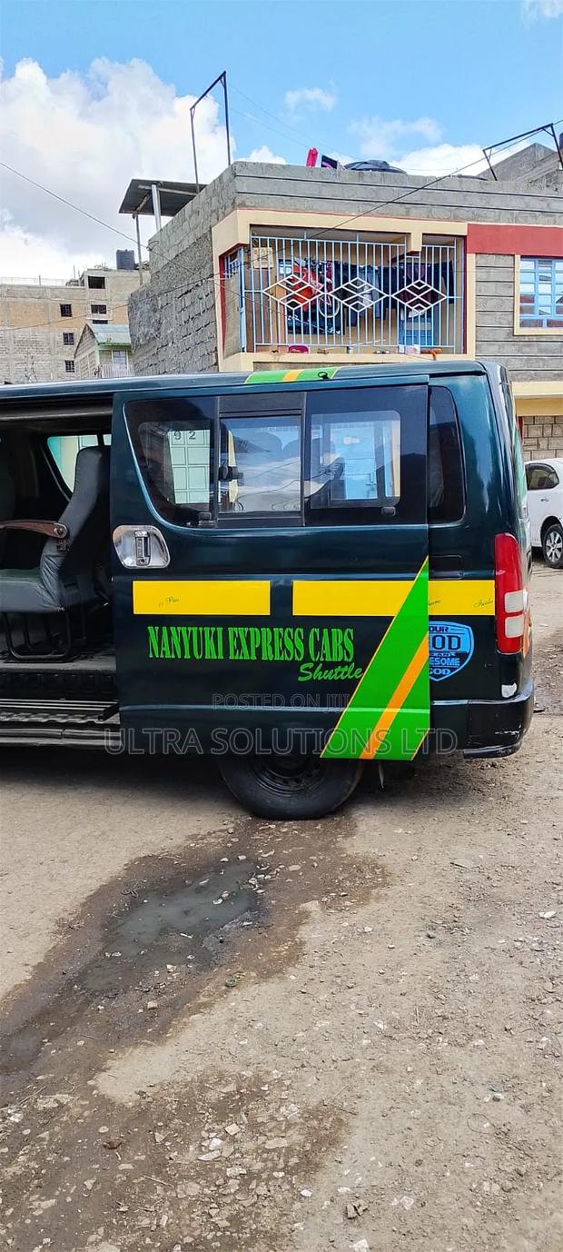 Toyota HiAce 2012 Green