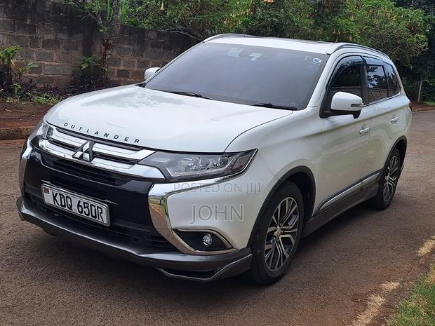 Mitsubishi Outlander SE AWC 2018 Pearl