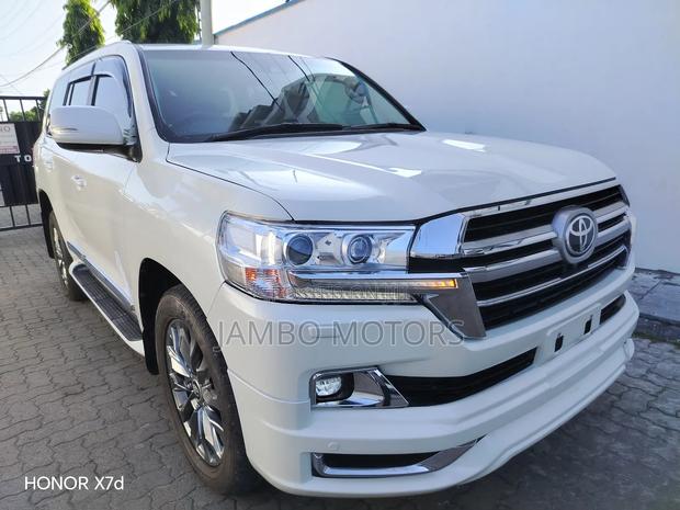 Toyota Land Cruiser 4.5 V8 TD 2020 White