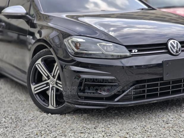 Volkswagen Golf 2018 Black