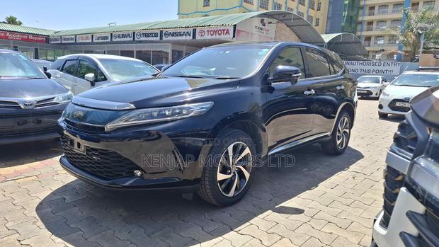 Toyota Harrier 2.0 Turbo 2018 Black
