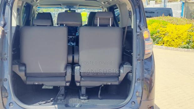 Toyota Vellfire 2018 Black