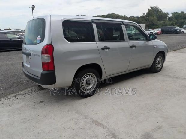Toyota Probox 1.5 DX Comfort 2WD 2020 Silver