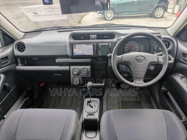 Toyota Probox 1.5 DX Comfort 2WD 2020 Silver