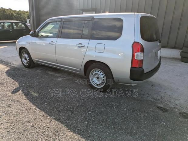 Toyota Probox 1.5 F 2WD 2020 Silver