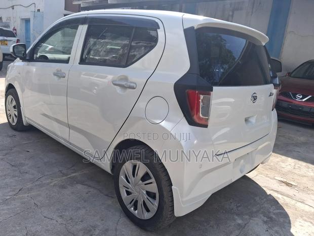 Daihatsu Mira 2019 Pearl