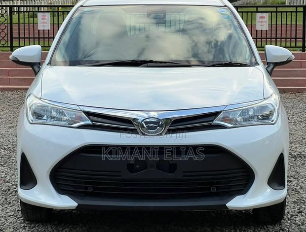 Toyota Axio 2018 White