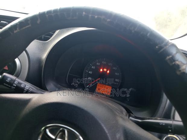 Toyota Vitz 2013 Gray