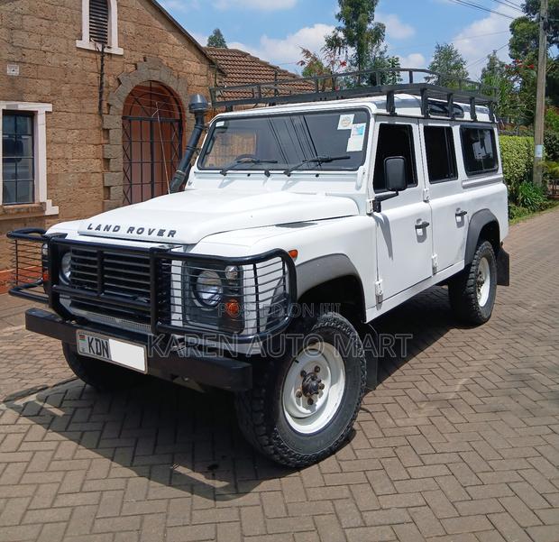 Land Rover Defender 2014 White