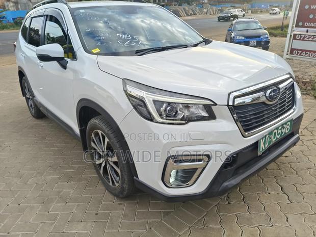 Subaru Forester 2.5i Premium AWD 2018 White