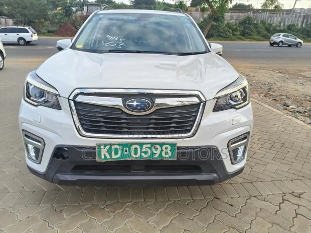 Subaru Forester 2.5i Premium AWD 2018 White