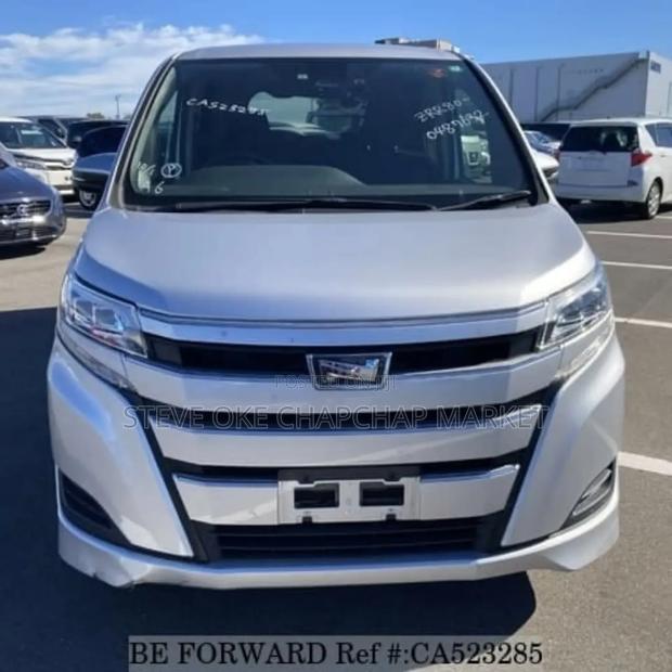 Toyota Noah 2.0 FWD (8 Seater) 2019 Silver