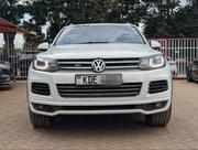 Volkswagen Touareg 2014 White for sale