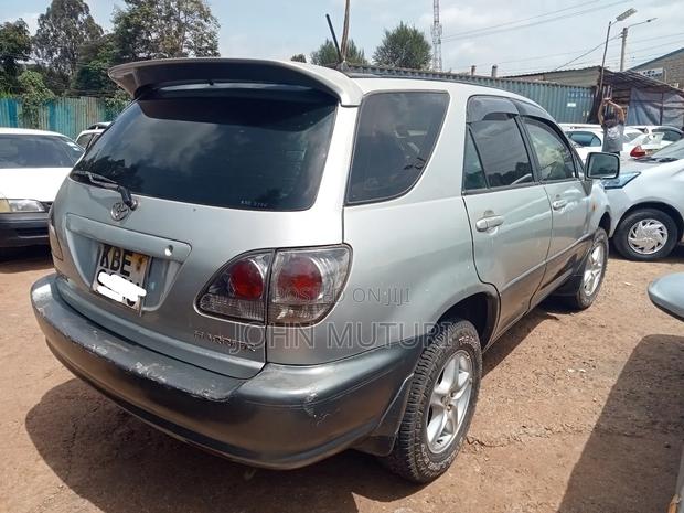 Toyota Harrier 2003 Silver