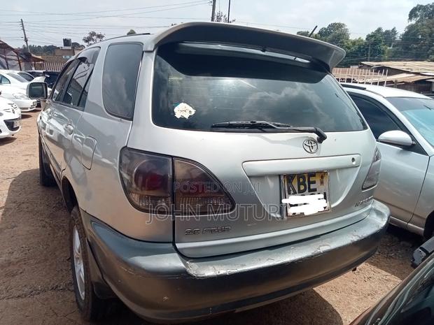 Toyota Harrier 2003 Silver