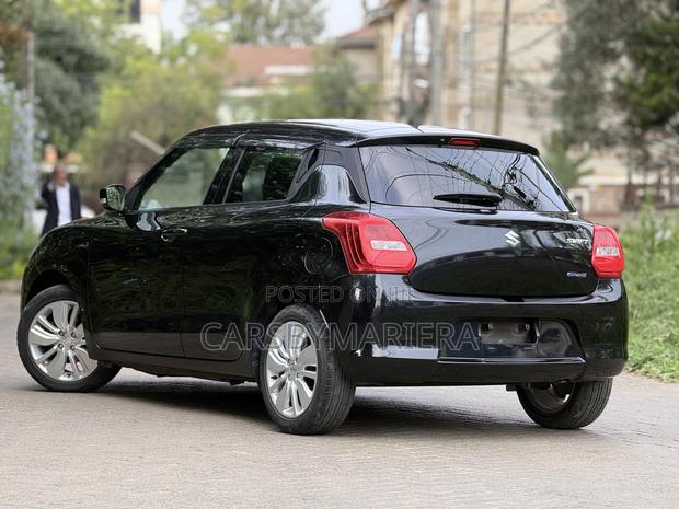 Suzuki Swift 2018 Black