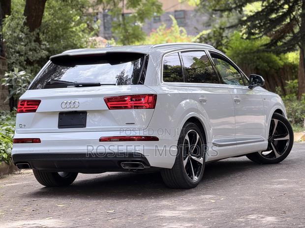 Audi Q7 2.0T Premium AWD quattro 2018 White