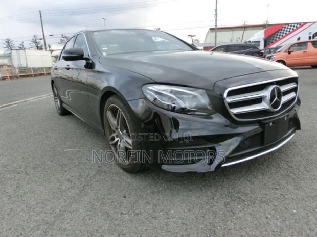 Mercedes-Benz E200 2018 Black