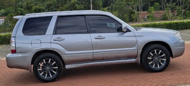 Subaru Forester 2006 Silver