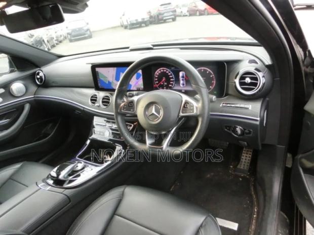 Mercedes-Benz E200 2018 Black