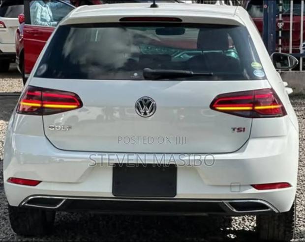 Volkswagen Golf 2018 White
