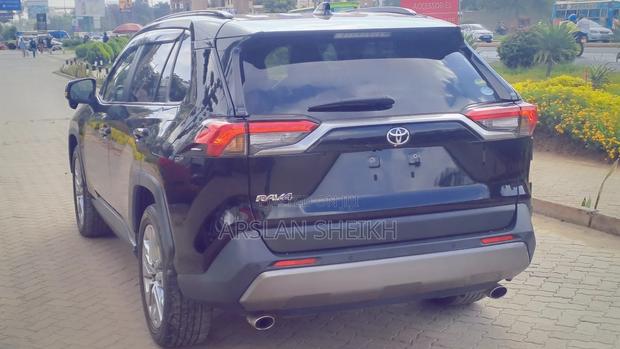 Toyota RAV4 2019