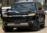 Toyota Land Cruiser LC300 2023 Black for sale