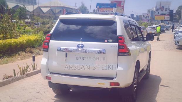 Toyota Land Cruiser Prado 2019 White