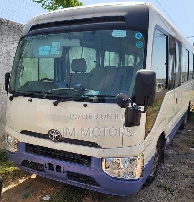 Toyota Coaster 2019 White