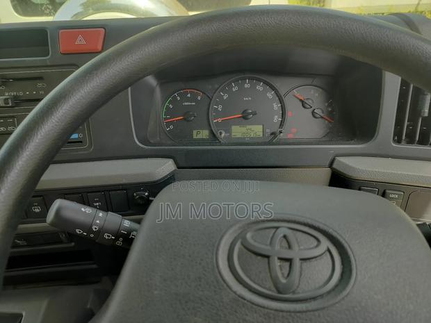 Toyota Coaster 2019 White