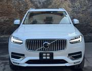 Volvo XC90 T5 Momentum 2022 White for sale