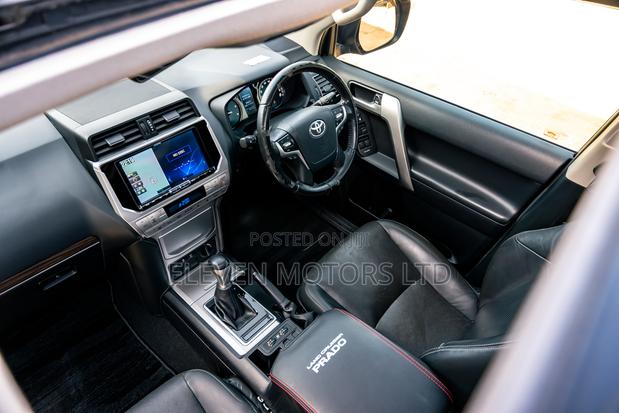 Toyota Land Cruiser Prado 2.8 2019 Black