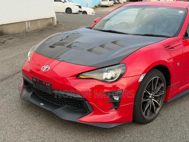 Toyota GT86 2018 Red