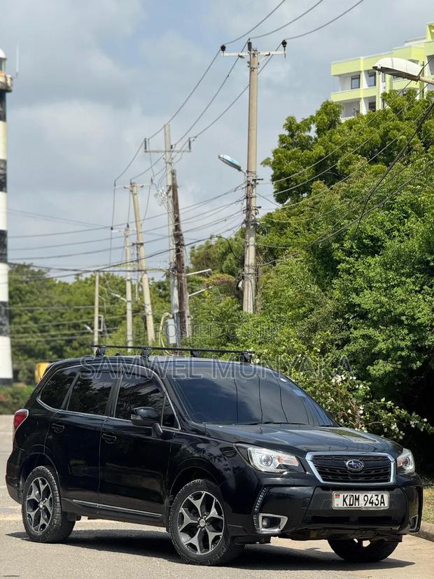 Subaru Forester 2.0XT Premium AWD 2017 Black