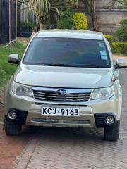 Subaru Forester 2010 Gold for sale