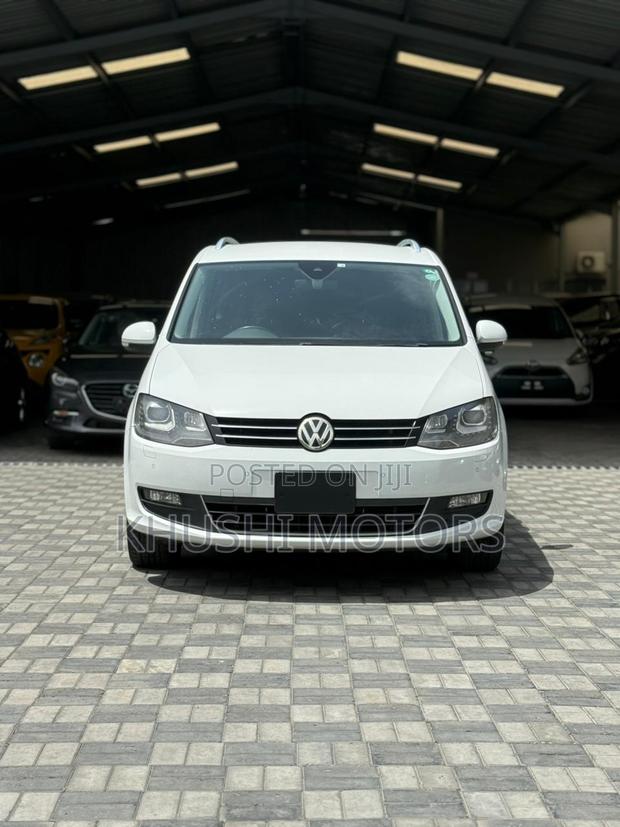 Volkswagen Sharan 2018 White