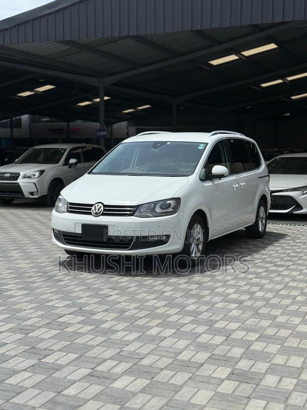 Volkswagen Sharan 2018 White