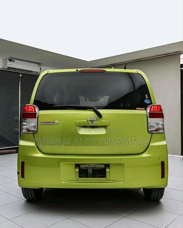 Toyota Spade 2019 Green