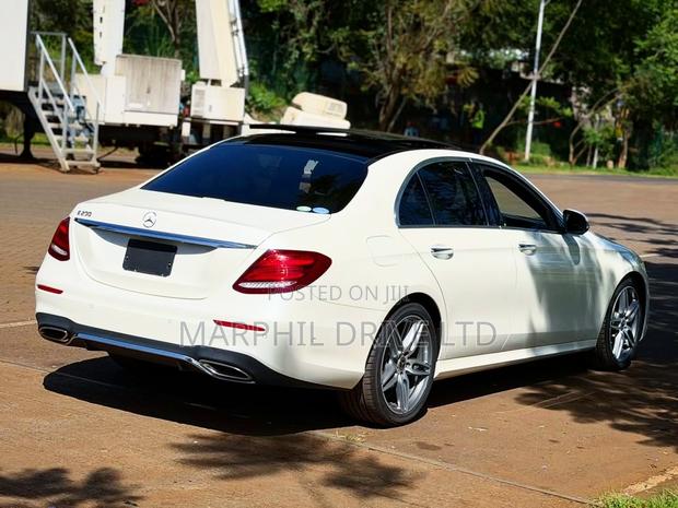Mercedes-Benz E200 2018 White