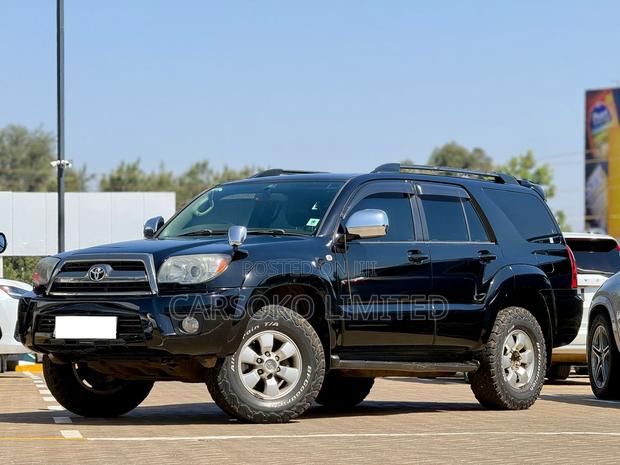 Toyota Hilux Surf 2009