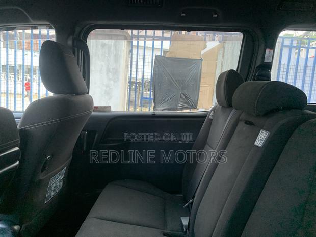 Toyota Esquire 2018 White