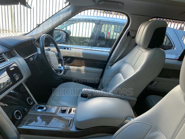 Land Rover Range Rover Vogue 2018 Black