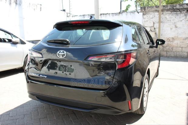 Toyota Corolla Hatchback 2019 Black