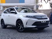 Toyota Harrier 2019 Pearl for sale